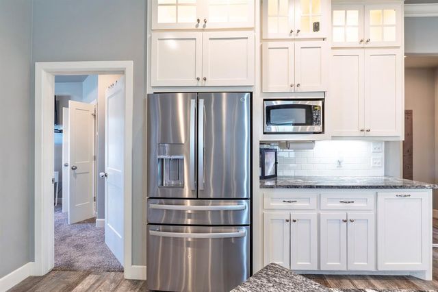 12858 Meadow Ridge, Shawnee, OK 74804