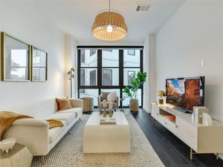 800 Embassy DR 334, Austin, TX 78702
