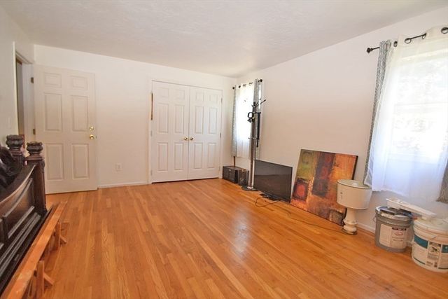 3 Franklin Square H, Randolph, MA 02368