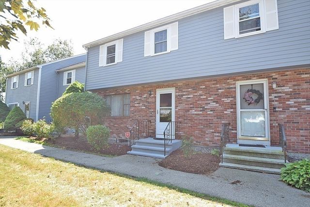 3 Franklin Square H, Randolph, MA 02368