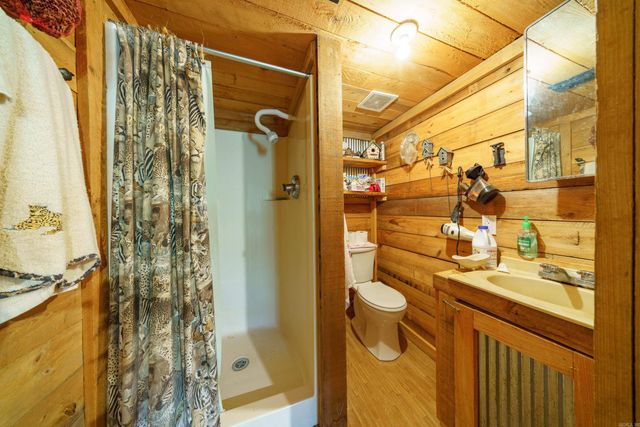 Jackson 312 Rd, Bradford, AR 72020