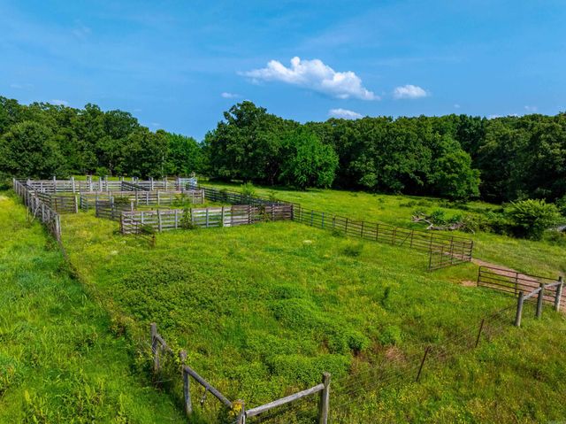 Jackson 312 Rd, Bradford, AR 72020