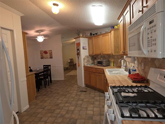 70 Montego Way, Point Blank, TX 77364