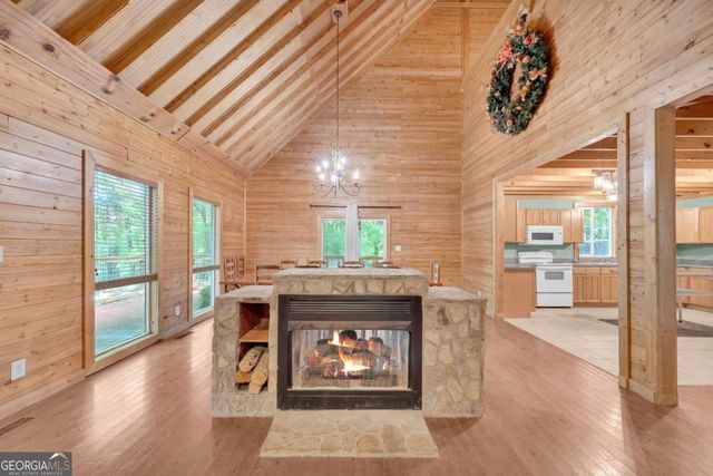 465 Lakeside Trail, Martin, GA 30557