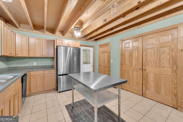 465 Lakeside Trail, Martin, GA 30557