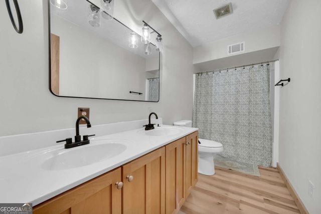 465 Lakeside Trail, Martin, GA 30557
