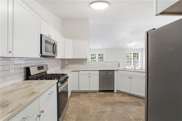 1229 Colony Bend Court, Lawrenceville, GA 30043