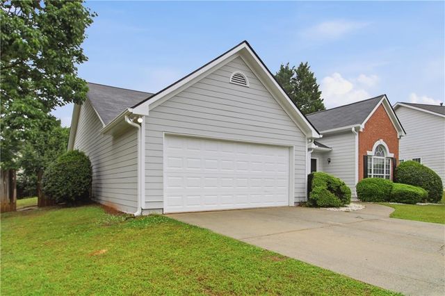 1229 Colony Bend Court, Lawrenceville, GA 30043