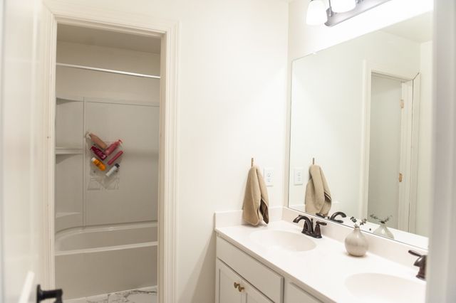 3002 Halenwool Cir, Franklin, TN 37067