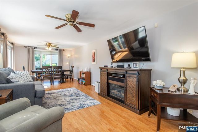 139 Cosman Street, Twp Of Washington, NJ 07676