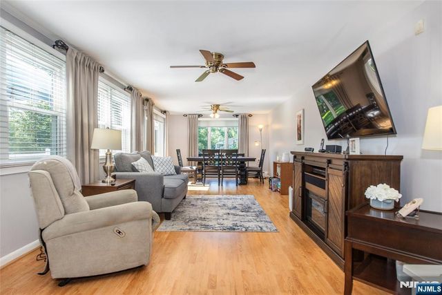 139 Cosman Street, Twp Of Washington, NJ 07676