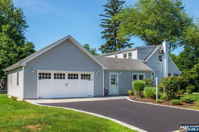 139 Cosman Street, Twp Of Washington, NJ 07676