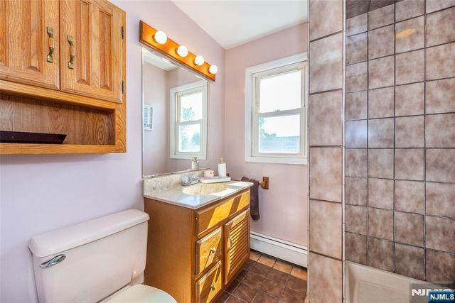 139 Cosman Street, Twp Of Washington, NJ 07676
