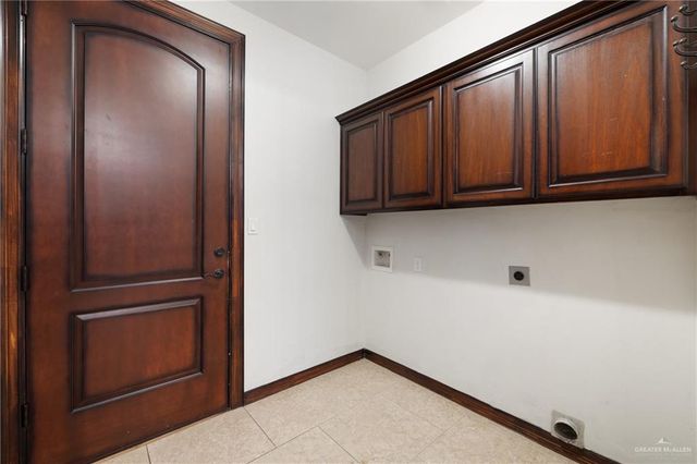 716 W 27th Street, Mission, TX 78574