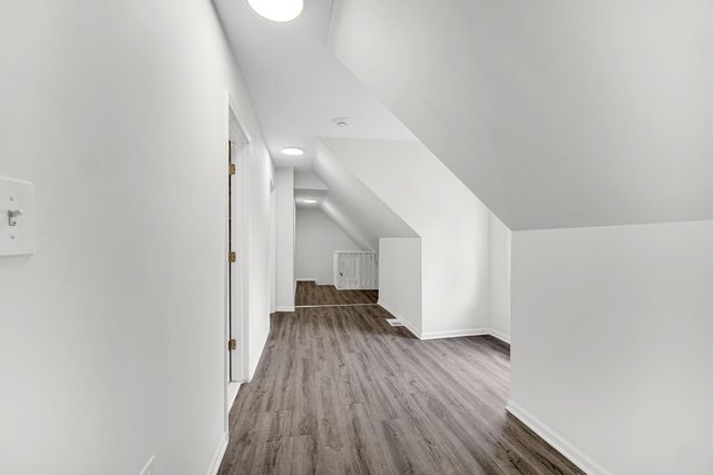 2019 Davidson Place, Whiting, IN 46394