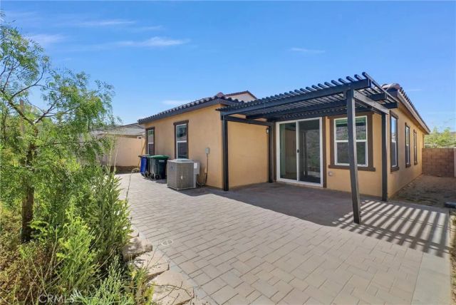 4688 Florence, Lake Elsinore, CA 92530