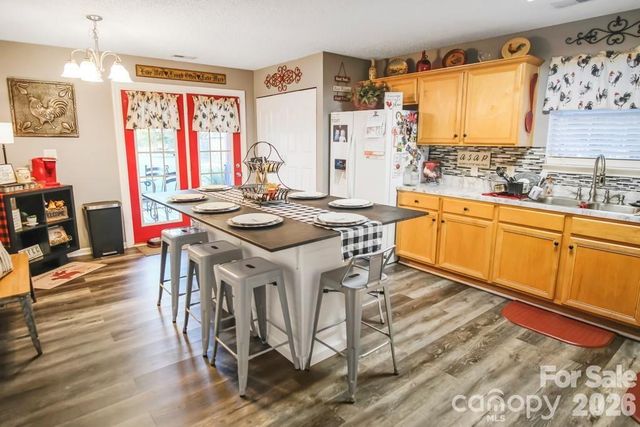 2120 Tryon Courthouse Road, Bessemer City, NC 28016