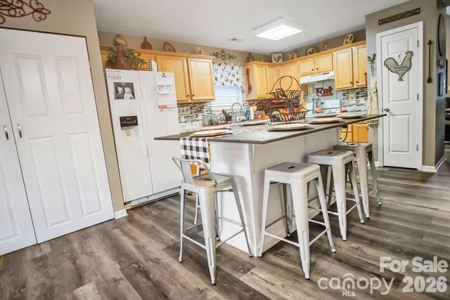 2120 Tryon Courthouse Road, Bessemer City, NC 28016