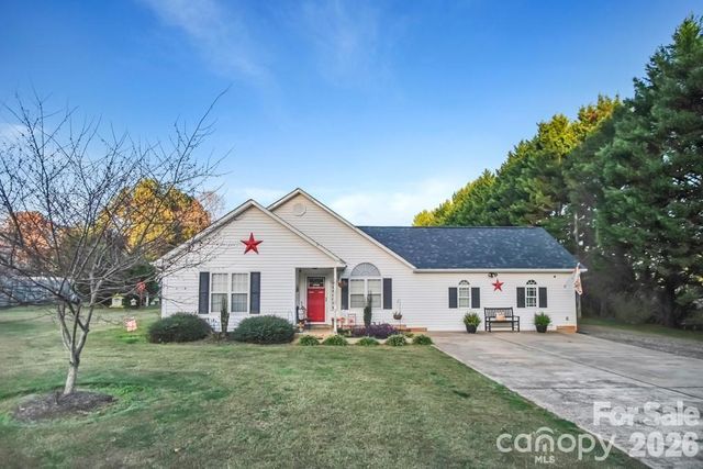 2120 Tryon Courthouse Road, Bessemer City, NC 28016