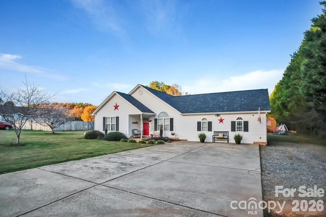 2120 Tryon Courthouse Road, Bessemer City, NC 28016