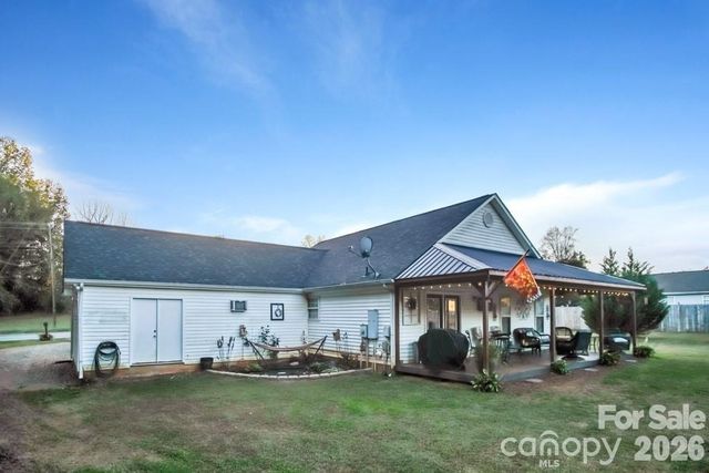 2120 Tryon Courthouse Road, Bessemer City, NC 28016