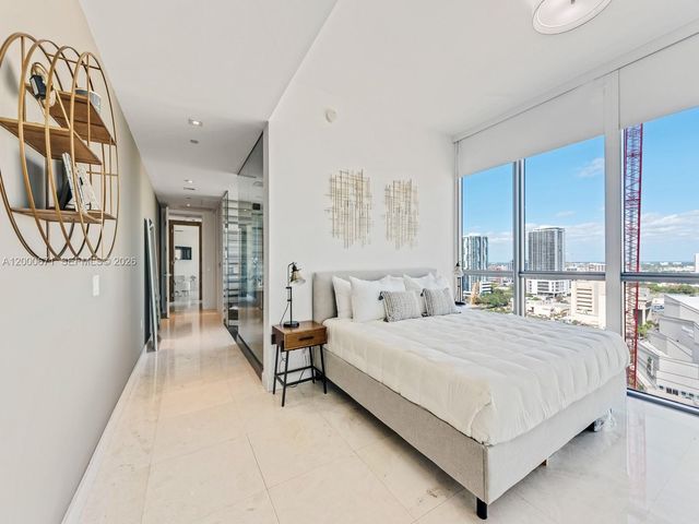 1100 Biscayne Blvd 2105, Miami, FL 33132