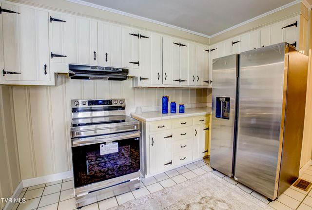 167 Cherry Lane, Bristol, VA 24201