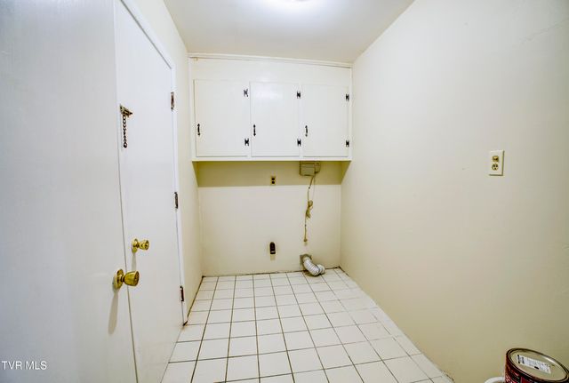 167 Cherry Lane, Bristol, VA 24201