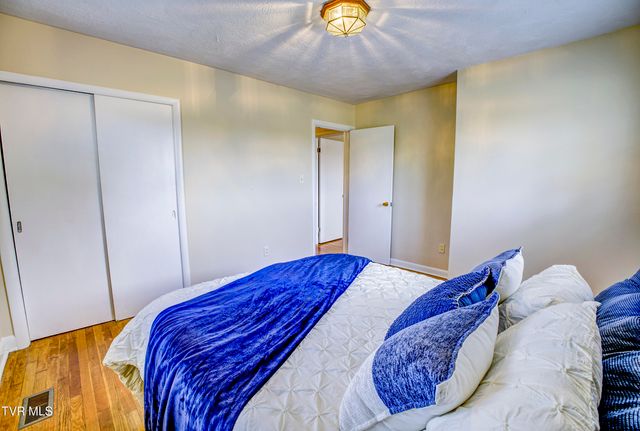 167 Cherry Lane, Bristol, VA 24201