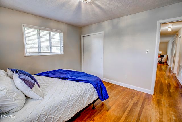 167 Cherry Lane, Bristol, VA 24201