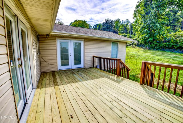 167 Cherry Lane, Bristol, VA 24201