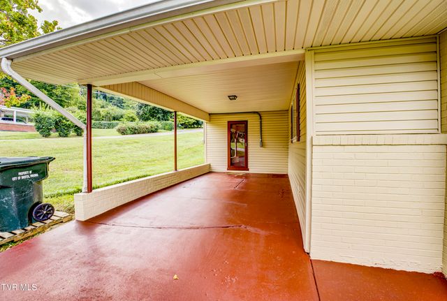 167 Cherry Lane, Bristol, VA 24201