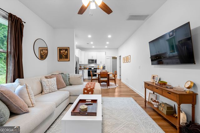 506 Askew Avenue, Hogansville, GA 30230