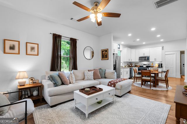 506 Askew Avenue, Hogansville, GA 30230