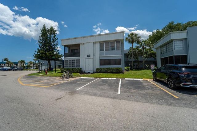938 Normandy T T938, Delray Beach, FL 33484
