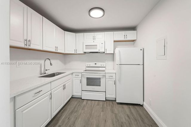 938 Normandy T T938, Delray Beach, FL 33484