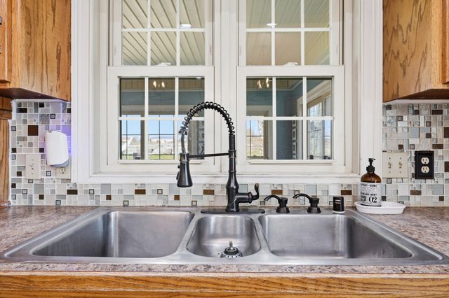 104 Sutton Lane, Lancaster, KY 40444