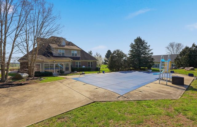 104 Sutton Lane, Lancaster, KY 40444