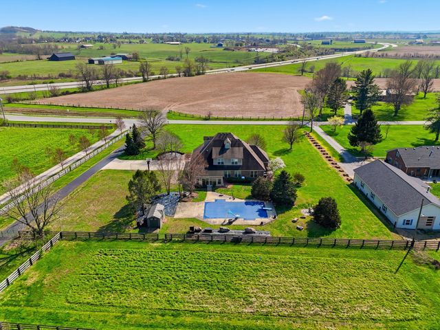 104 Sutton Lane, Lancaster, KY 40444