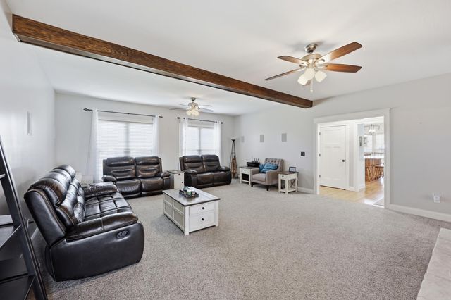 104 Sutton Lane, Lancaster, KY 40444