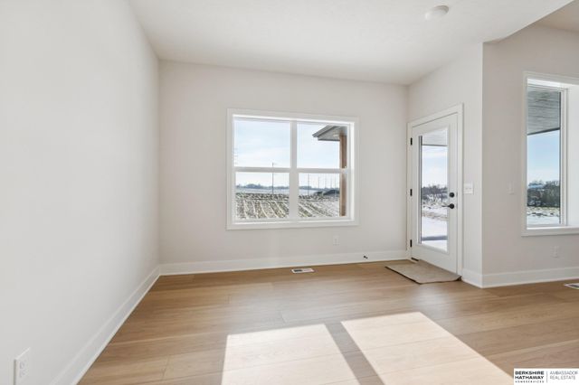 18067 Sycamore Drive, Gretna, NE 68028