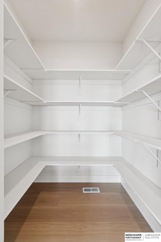 18067 Sycamore Drive, Gretna, NE 68028