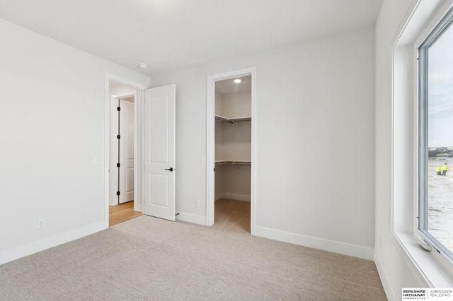 18067 Sycamore Drive, Gretna, NE 68028