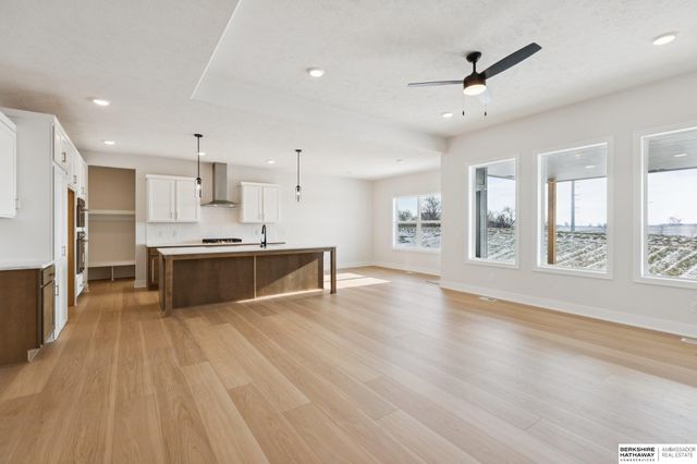 18067 Sycamore Drive, Gretna, NE 68028