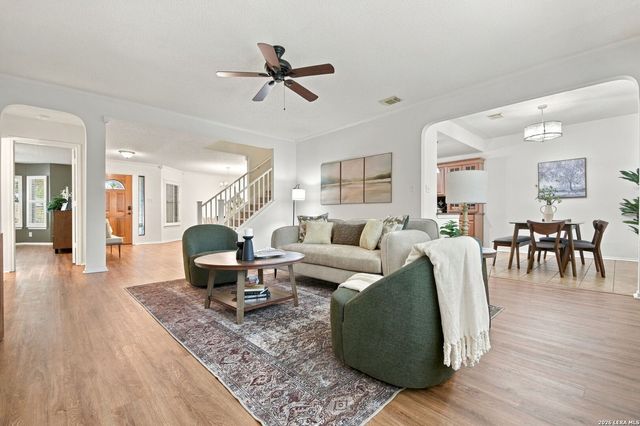 2310 Creekside Bend, San Antonio, TX 78259