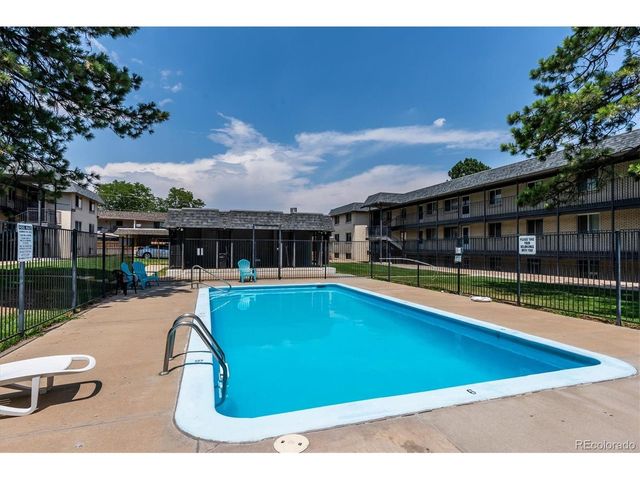 1723 Robb St 14, Denver, CO 80215