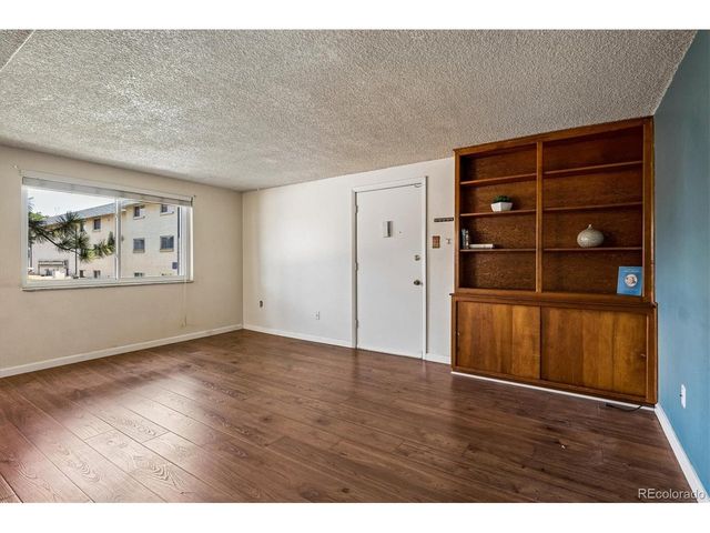 1723 Robb St 14, Denver, CO 80215