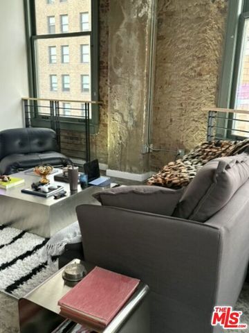 711 S Olive Street 505, Los Angeles, CA 90014