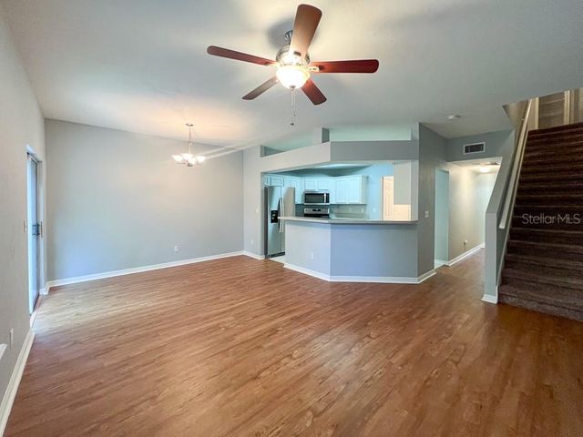 5048 NW 1ST PLACE, Gainesville, FL 32607