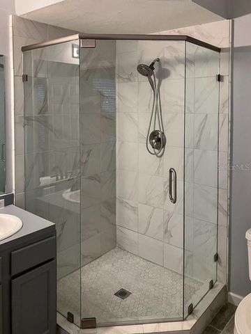 5048 NW 1ST PLACE, Gainesville, FL 32607